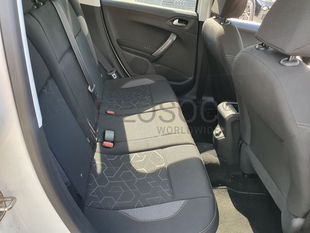 Peugeot 2008 · Ano 2017