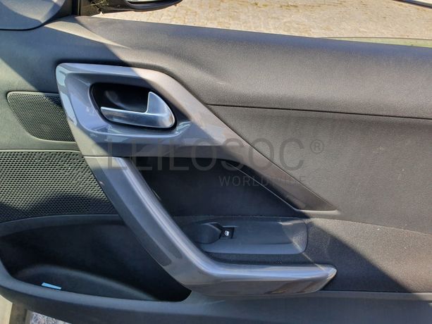 Peugeot 2008 · Ano 2017