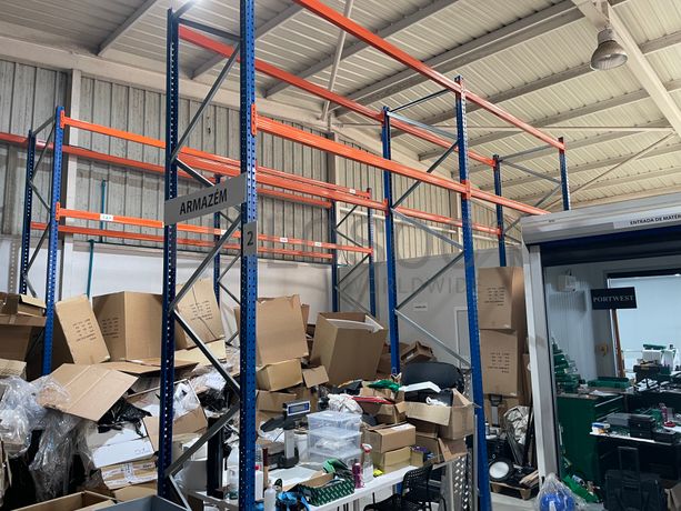 Estanteria / Racks Semi-Novos