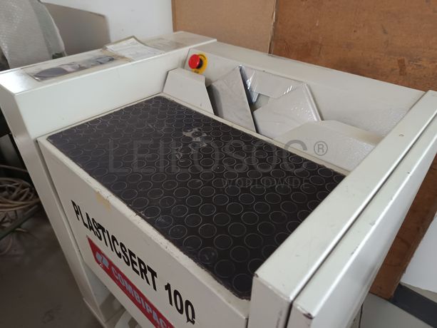 Máquina de Embalar Revistas