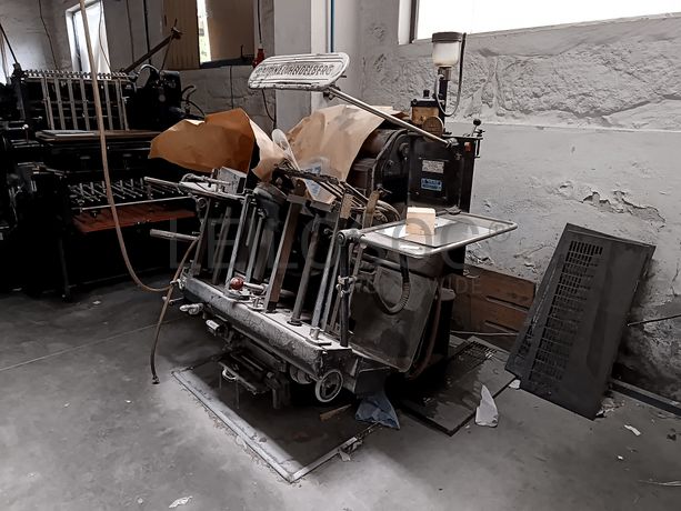 Máquina de Corte e Vinco