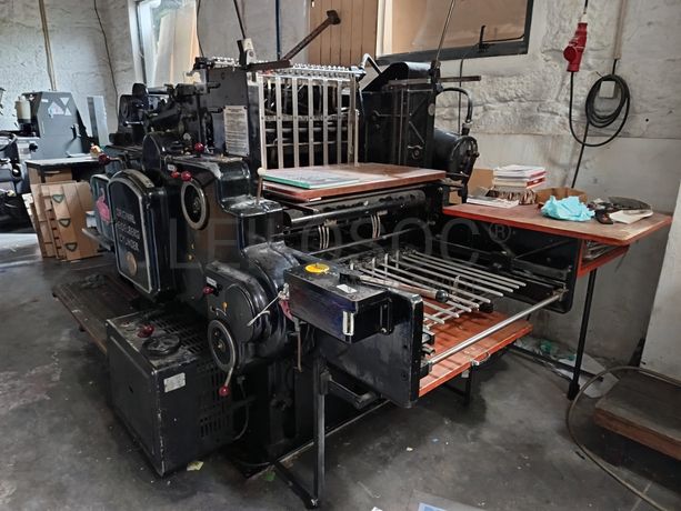 Máquina de Corte e Vinco