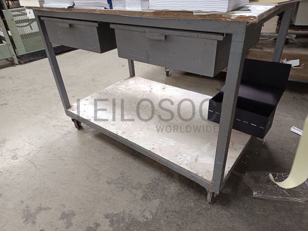 Bancadas de Trabalho