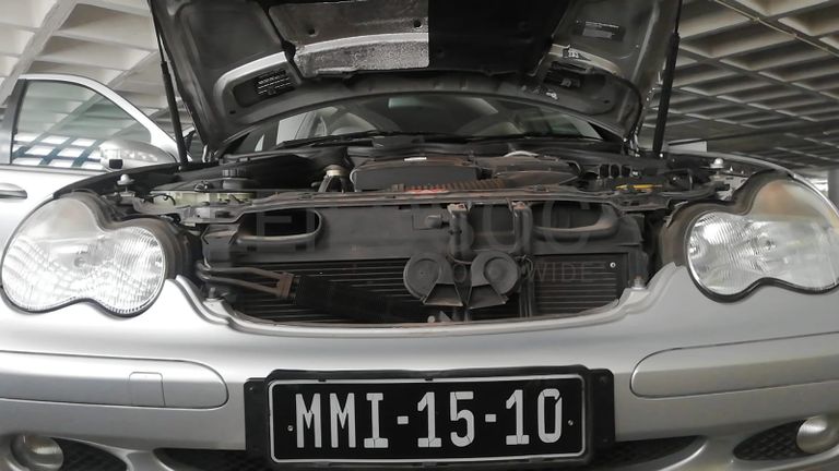 Mercedes Benz C200 Kompressor · Ano 2003