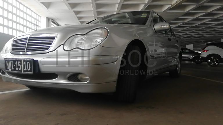 Mercedes Benz C200 Kompressor · Ano 2003