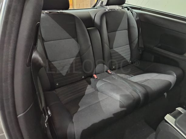 Volvo C30 · Ano 2013