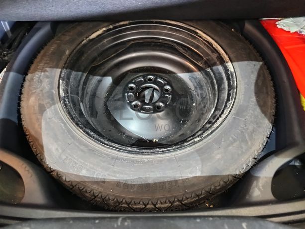 Volvo C30 · Ano 2013