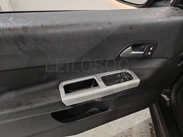 Volvo C30 · Ano 2013