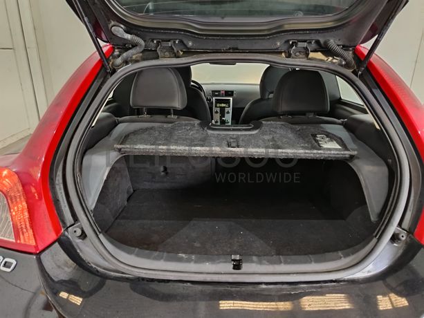 Volvo C30 · Ano 2013