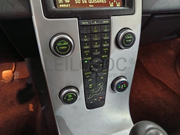 Volvo C30 · Ano 2013