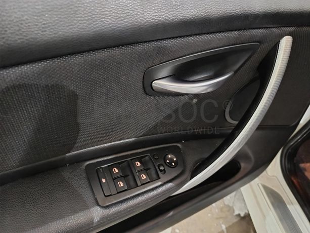 BMW 118D · Ano 2011