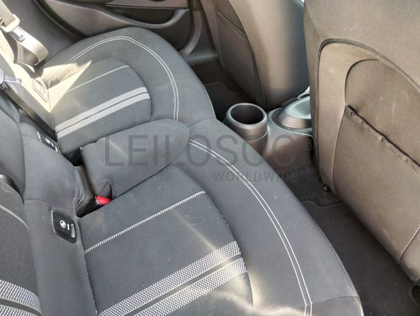 Mini Cooper One D · Ano 2017