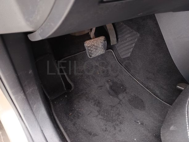 Mercedes-Benz B180 CDI · Ano 2013