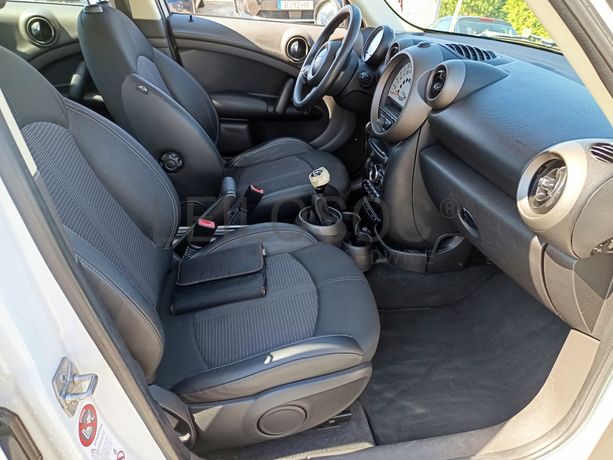 Mini Countryman One D · Ano 2011