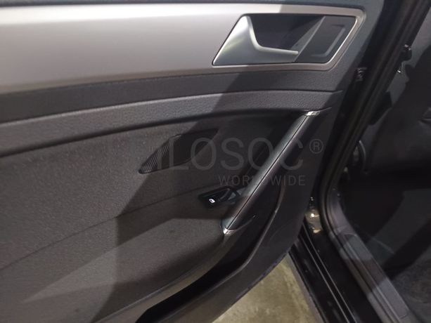 Volkswagen Golf · Ano 2016