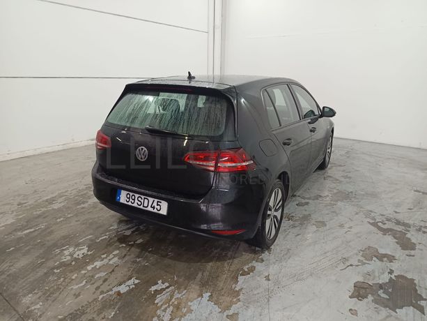 Volkswagen Golf · Ano 2016
