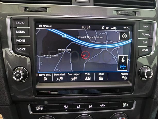 Volkswagen Golf · Ano 2016