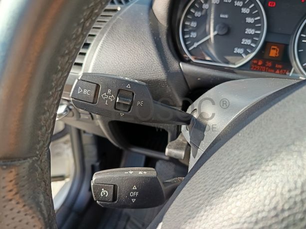 BMW 118d · Ano 2012