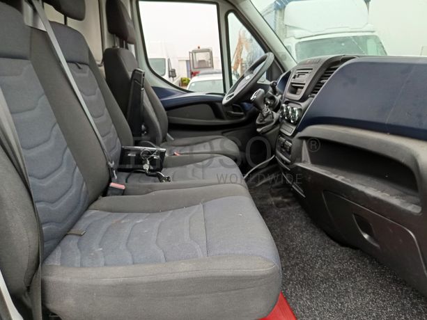 Iveco 35-160 · Ano 2017