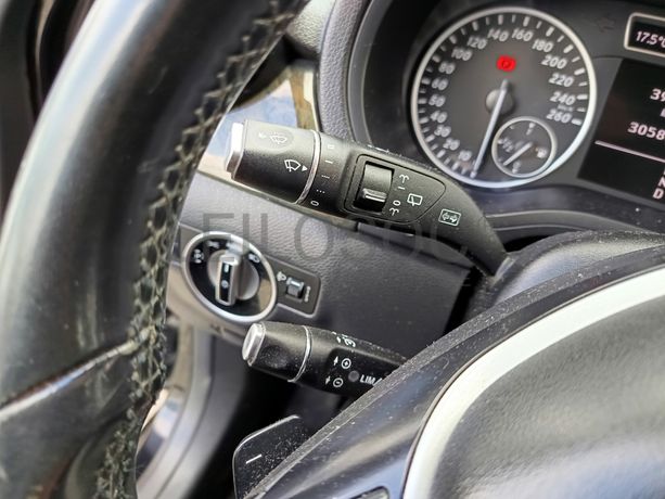 Mercedes-Benz B180 CDI · Ano 2012
