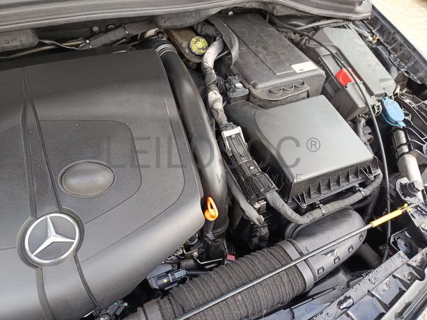 Mercedes-Benz B180 CDI · Ano 2012