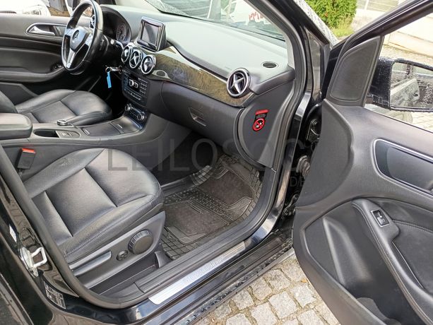 Mercedes-Benz B180 CDI · Ano 2012