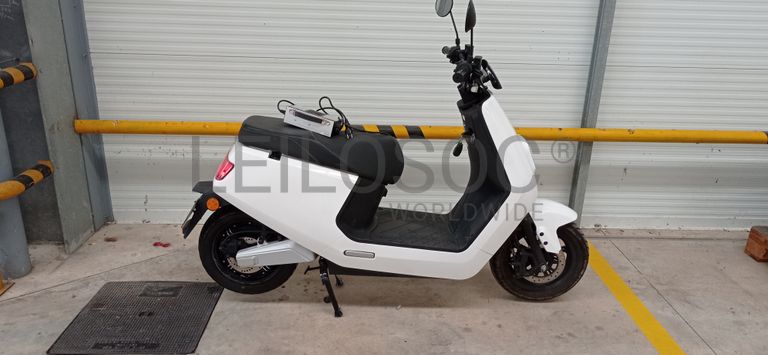 Urban Electric Motors LX08MAX