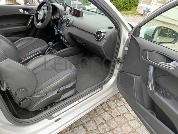 Audi A1 1.6 TDI · Ano 2013