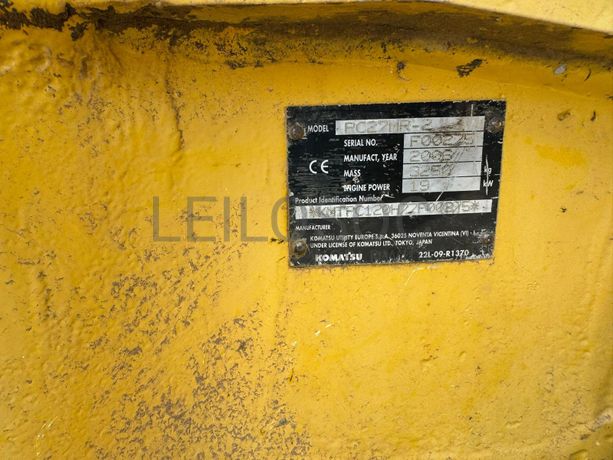 Mini Giratória Komatsu · Ano 2006