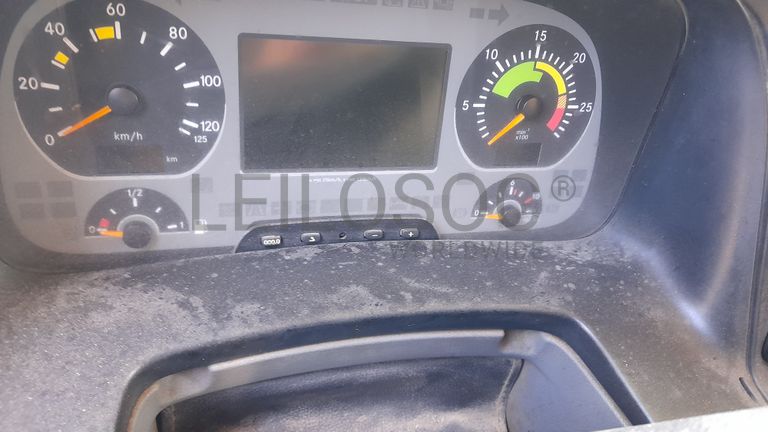 Autobetoneira Mercedes-Benz 3236B/42 8X4