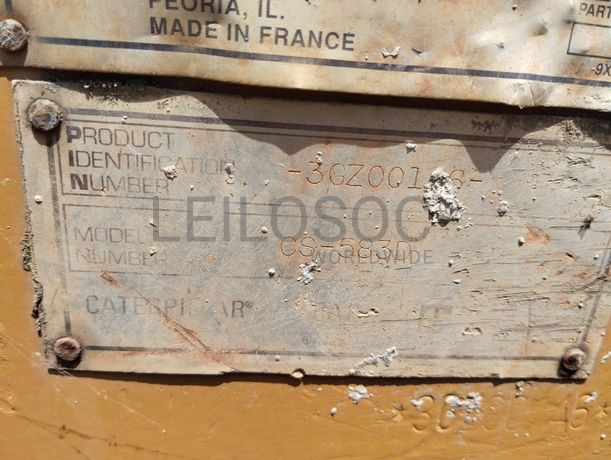 Cilindro Auto-Prop. Vibrador Solos 15 T Caterpillar CS 583 D