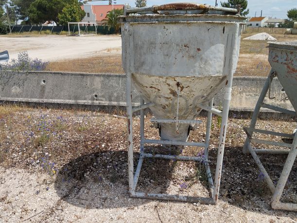 Balde de Descarga Lateral