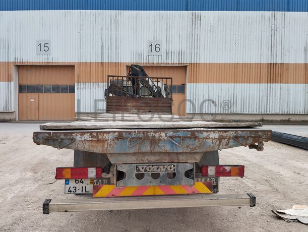 Camião Tri-basculante 15 T Volvo FL 615-50