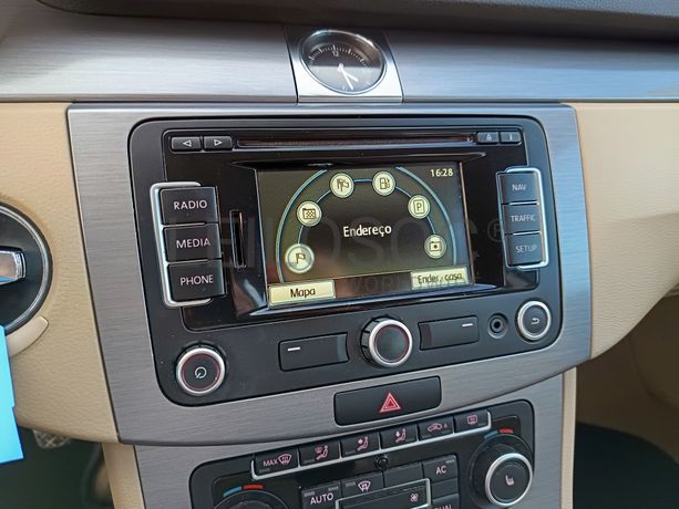 Volkswagen Passat · Ano 2011