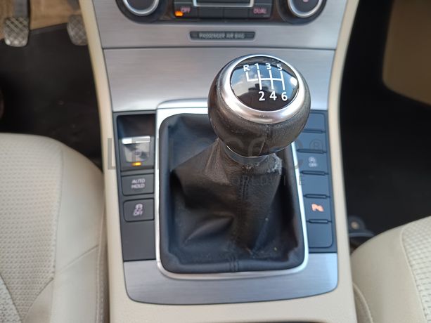 Volkswagen Passat · Ano 2011