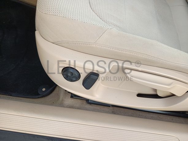 Volkswagen Passat · Ano 2011