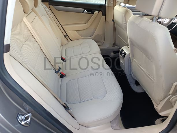 Volkswagen Passat · Ano 2011