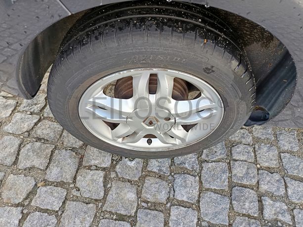 Renault Clio · Ano 2008