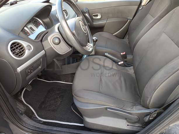 Renault Clio · Ano 2008
