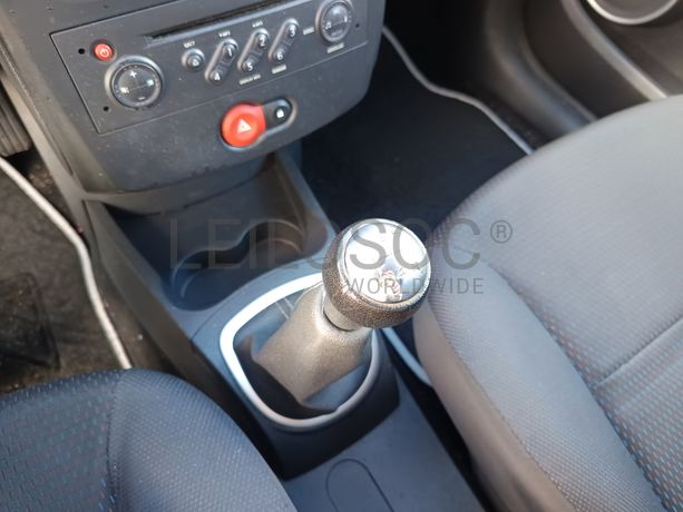 Renault Clio · Ano 2008