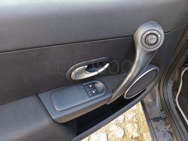 Renault Clio · Ano 2008