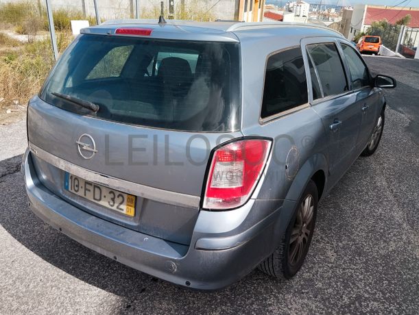 Opel Astra · Ano 2008