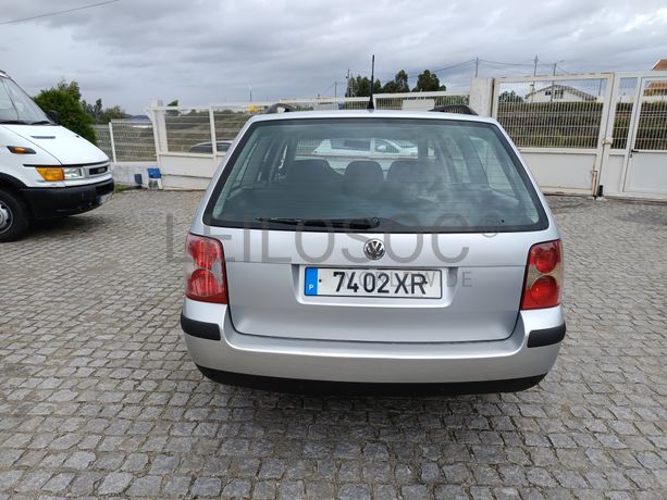 Volkswagen Passat · Ano 2001