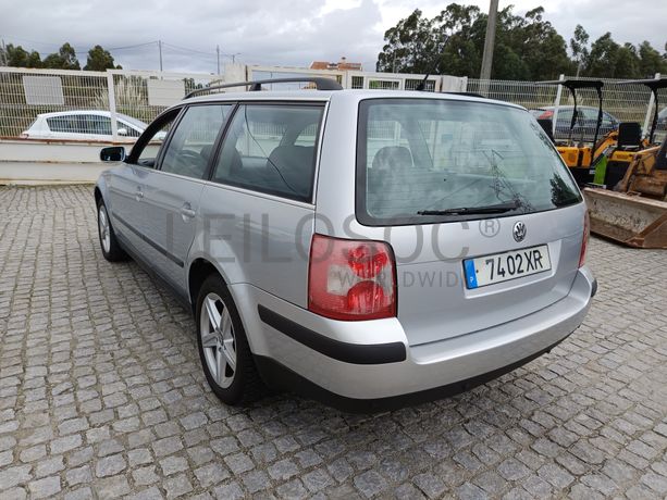 Volkswagen Passat · Ano 2001