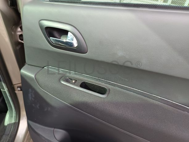 Peugeot 3008 · Ano 2009