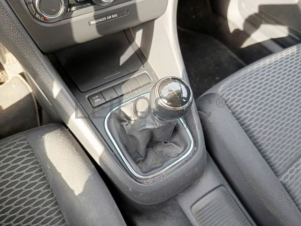 Volkswagen Golf · Ano 2008