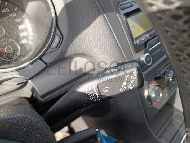 Volkswagen Golf · Ano 2008