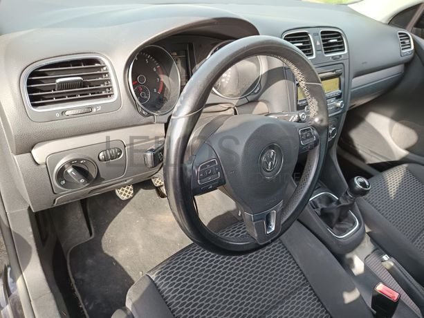 Volkswagen Golf · Ano 2008