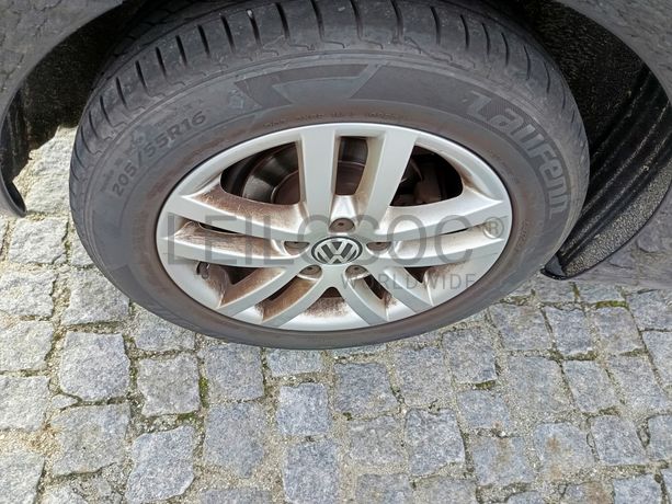 Volkswagen Golf · Ano 2008