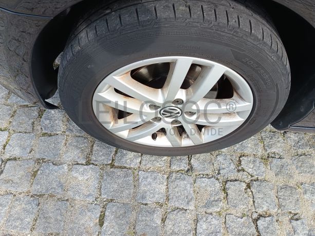 Volkswagen Golf · Ano 2008